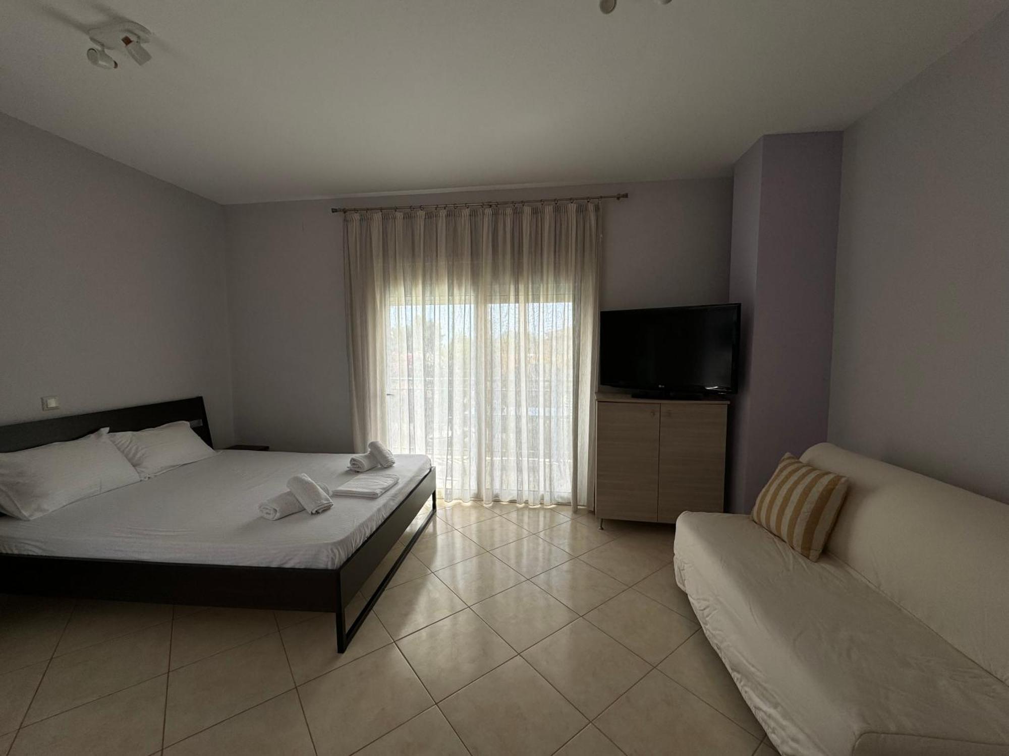 Nikludin Suites & Studios Laganas Zewnętrze zdjęcie