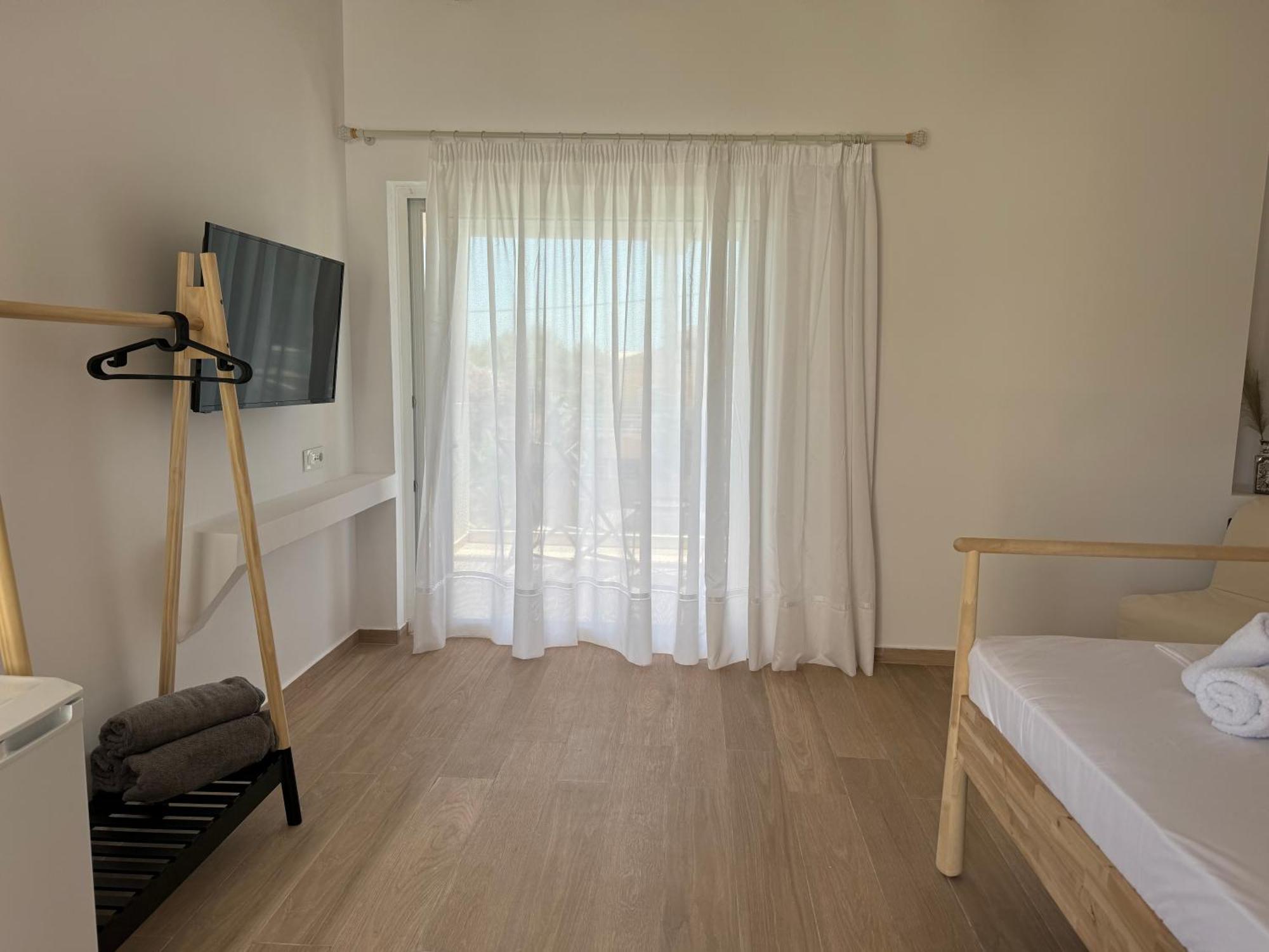 Nikludin Suites & Studios Laganas Zewnętrze zdjęcie