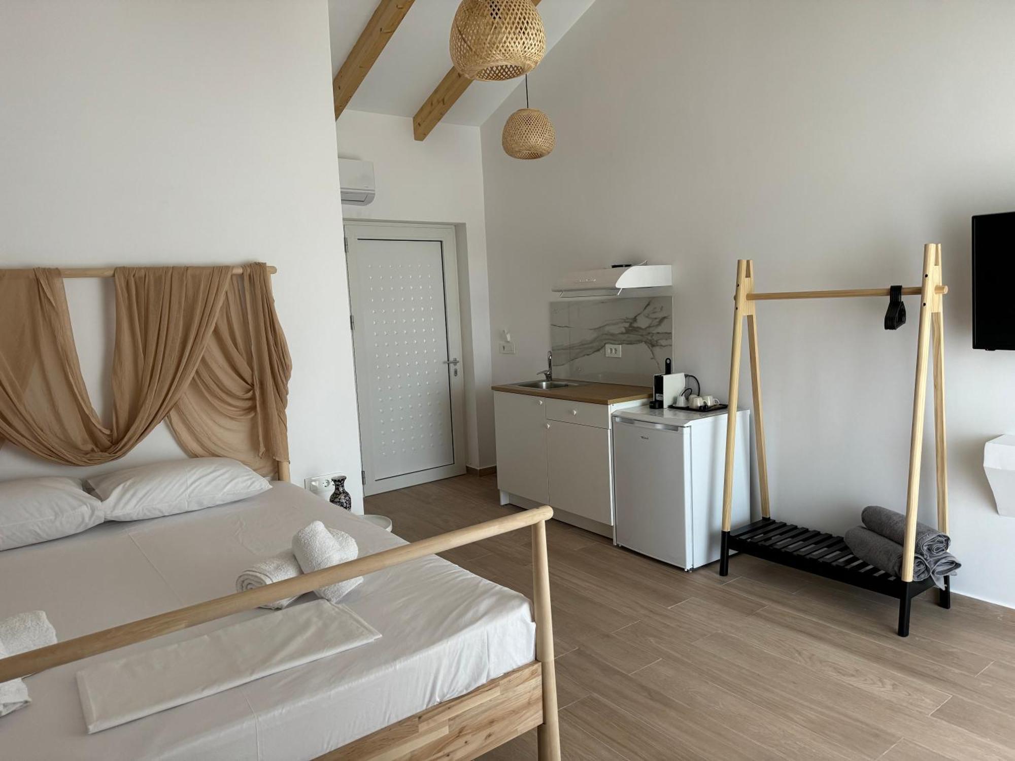 Nikludin Suites & Studios Laganas Zewnętrze zdjęcie